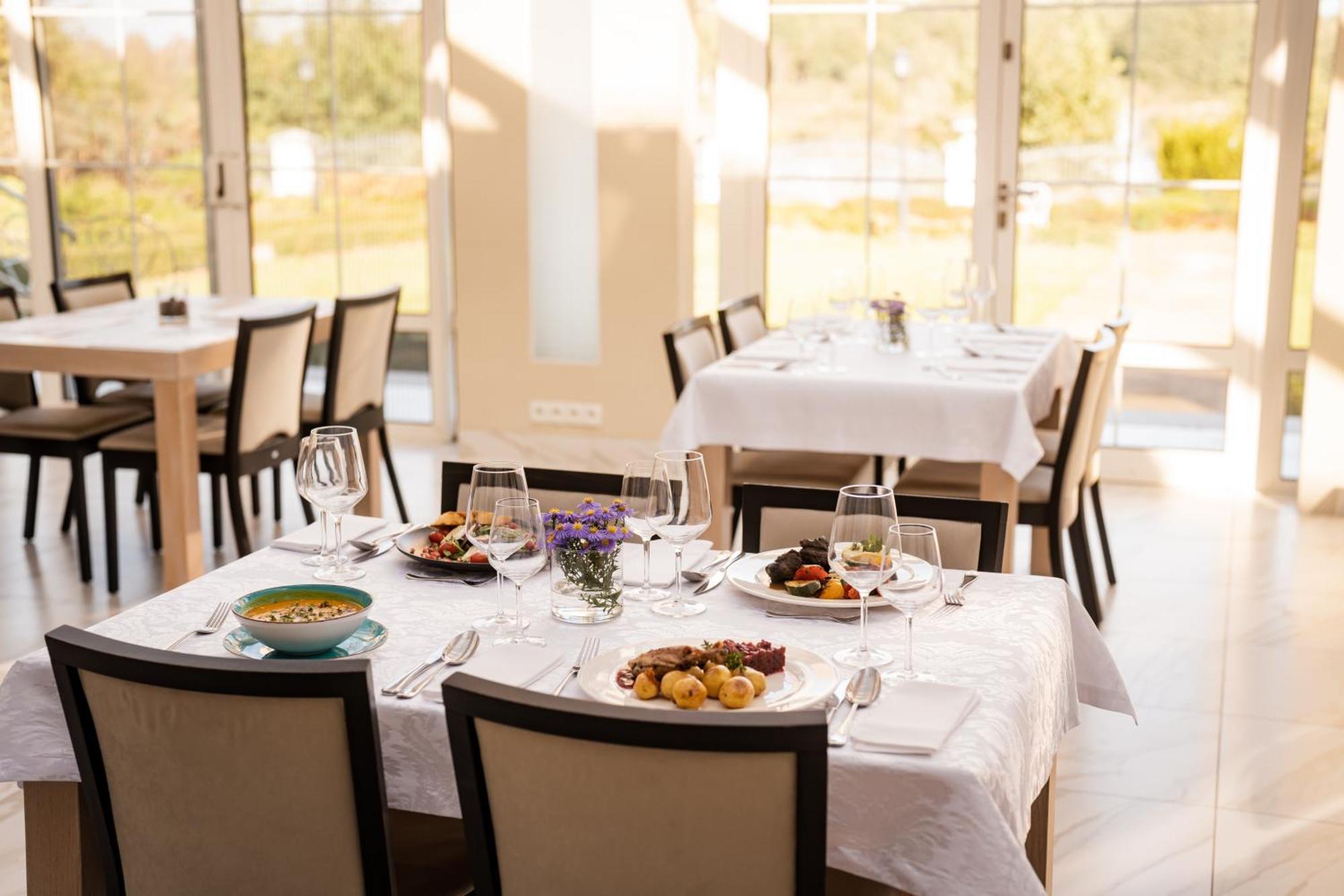 Hotel&Spa Dwor Droblin Lesna Podlaska Luaran gambar